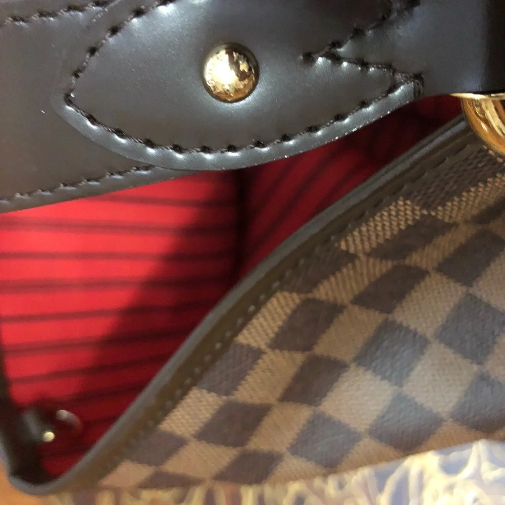 Louis Vuitton classic louis